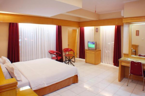 Гостиница Hotel Hangtuah  Паданг